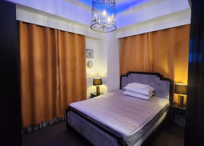 81 Newport Near Naia Terminal 3 *