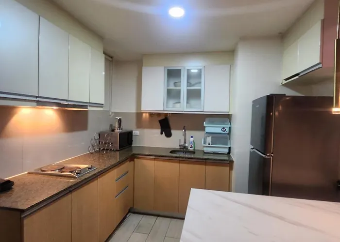 81 Newport Near Naia Terminal 3 Apartamento *