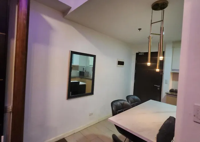 81 Newport Near Naia Terminal 3 Apartamento *